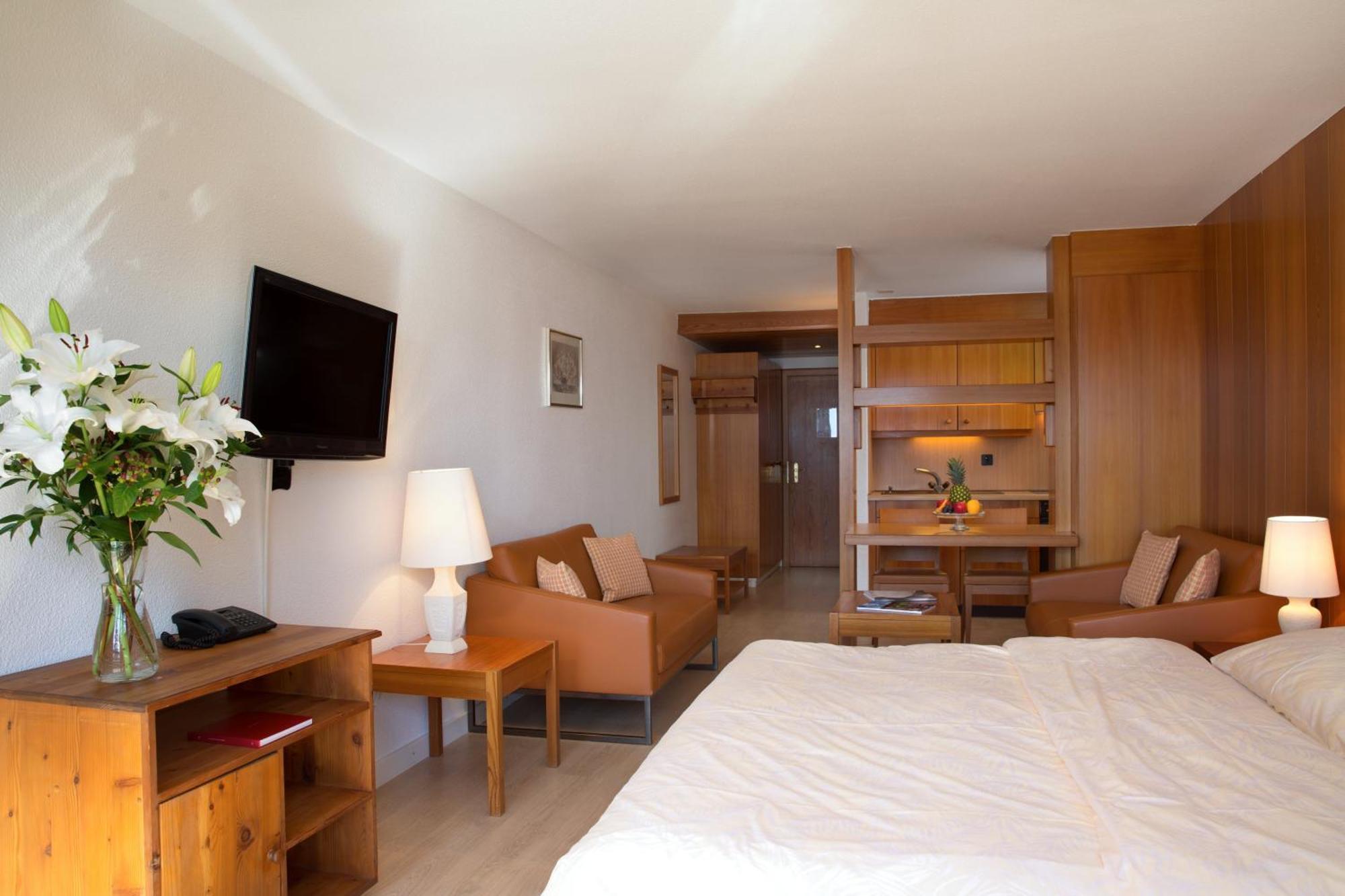 Hotel Helvetia Intergolf Κρανς Μοντάνα Εξωτερικό φωτογραφία
