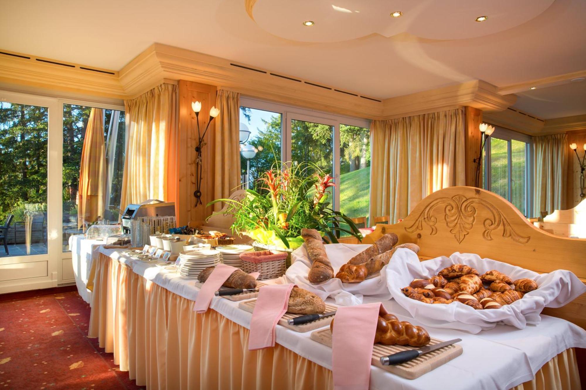 Hotel Helvetia Intergolf Κρανς Μοντάνα Εξωτερικό φωτογραφία